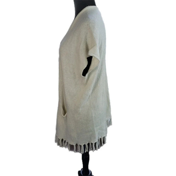 Lilly Pulitzer Cream Sleeveless Cardigan Merino Wool Cashmere Fringe Pockets XXS - Picture 2 of 5